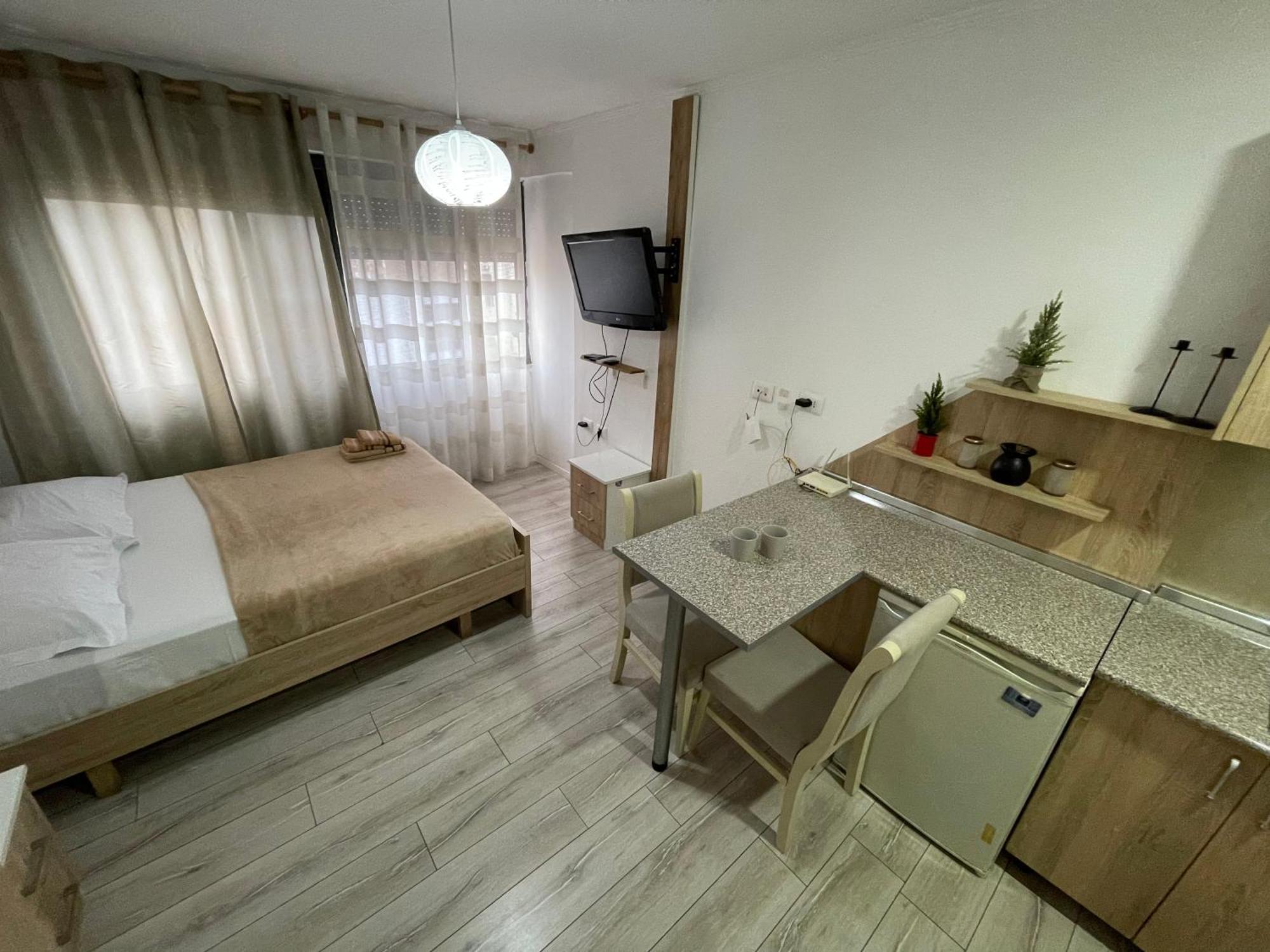 טיראנה Downtown Modern Studio Apartment מראה חיצוני תמונה